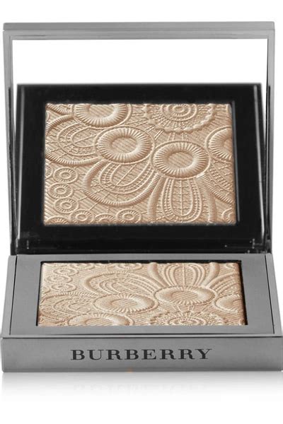 fresh glow highlighter burberry beauty nude gold|Fresh Glow Highlighter – Nude Gold No.02 in NUDE GOLD 02.